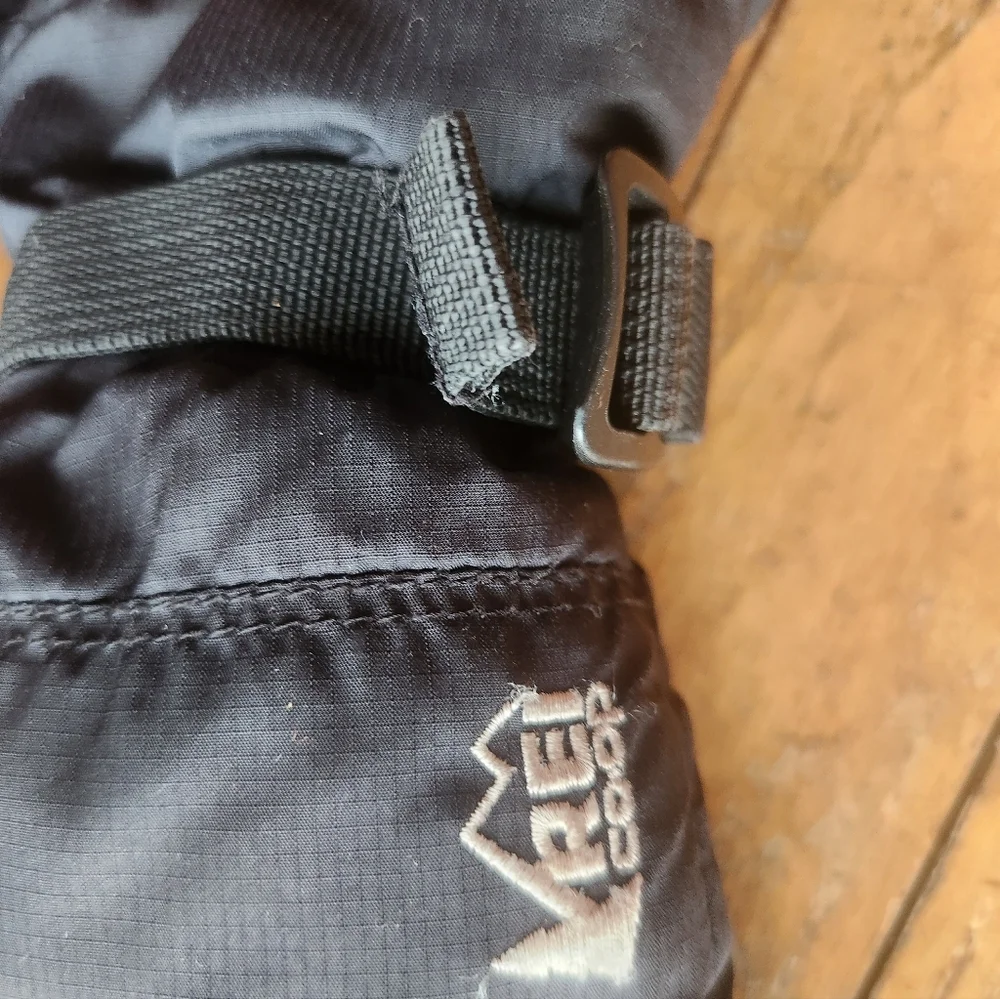 REI Co-op Black Winter Gloves Kids Size S